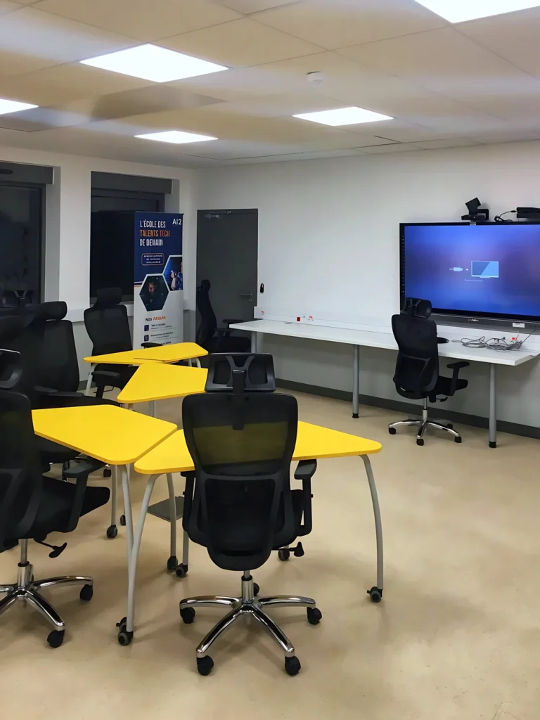 Salle informatique modulable du campus AI2